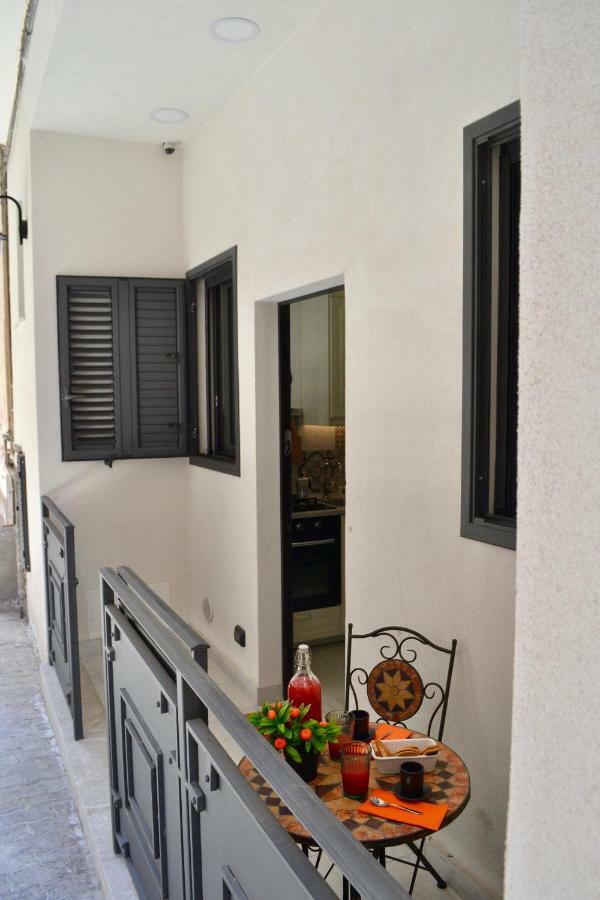 I Pupi - Sicilian Apartment Giardini Naxos Exterior photo